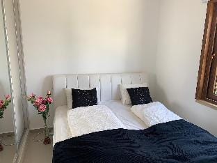 Highly comfortable family-friendly apartment in lovely area Apartment in Cyprus