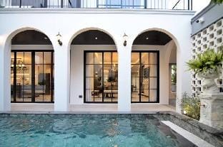 Serene Pool Villa *全新四卧英式泳池别墅*中英泰文管家*爱丽丝仙境咖啡附近 Vacation rental in Thailand