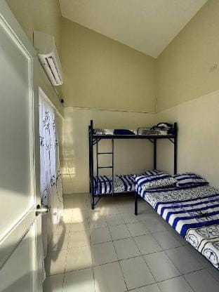 Alodia's Private Resort (Small Villa) Villa in Calamba