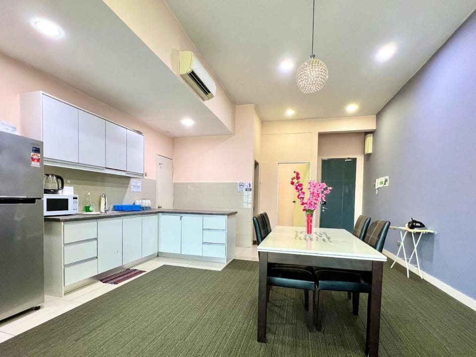 Margo Home - The Loft Imago Vacation rental in Kota Kinabalu