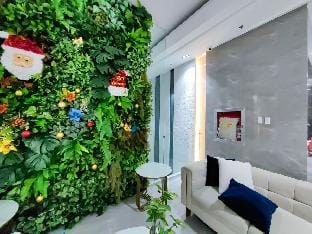 Condotel 1BR Suite at Sunshine100 City Plaza #SS03 Vacation rental in Mandaluyong
