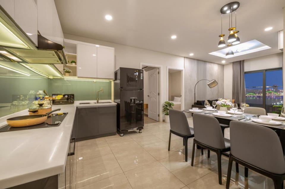 Monarchy Luxury Apartment 3 Bedroom in DaNang Apartment in Da Nang