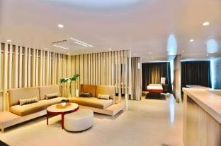 Uptown Parksuite Tower 2 BGC Apartment in Manila City
