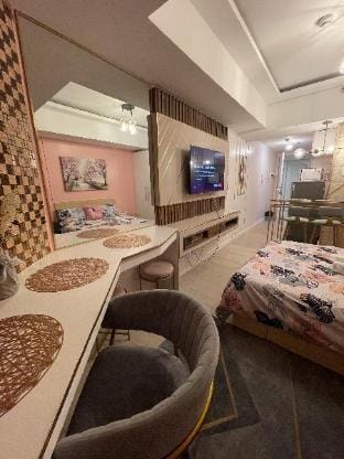 Pinkish Haven At Azure North Apartment in Calabarzon
