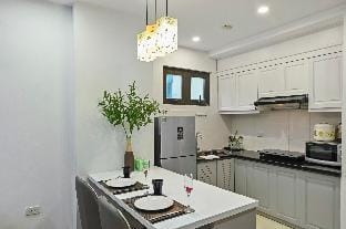 22Housing 1BR Apartmenr 20 linh lang Apartment in Hanoi