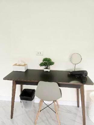 Whole House 200m to MRT Tha Phra/5BR/6BathR Vacation rental in Bangkok