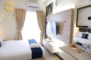 Royal Suites Studio | 15RZ | Citra Plaza Nagoya Apartment in Riau Islands, Indonesia