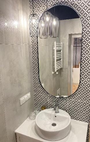 Dluga 18 Apartment with Entresol - City Center Apartment in Poznan