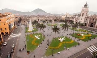 Apartamento con vista a la plaza mayor de lima Apartment in Lima