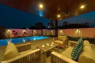 Luxury 4 Bedroom Pool Villa! (PV8) Villa in Hua Hin District