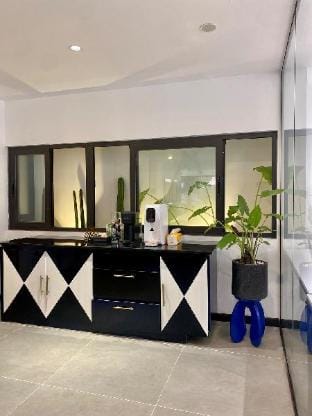 AZUL STUDIO – 5m to Landmark 81 Apartment in Ho Chi Minh City