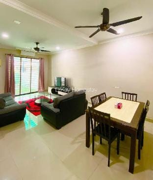 Ainsdale 4 Bedrooms Homestay by DKAY @Seremban 2 Vacation rental in Negeri Sembilan, Malaysia