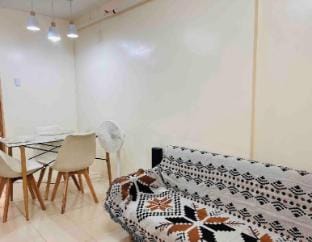 1BRCondo Pasig UrbanDeca*Netflix,HBO&Prime Vacation rental in Pasig