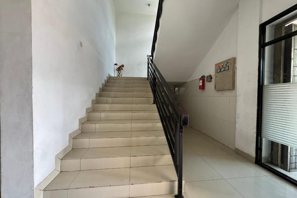 Hotel O Kost Aisyah Near Citra Grand Galesong City(Pattalassang) Hotel in Indonesia