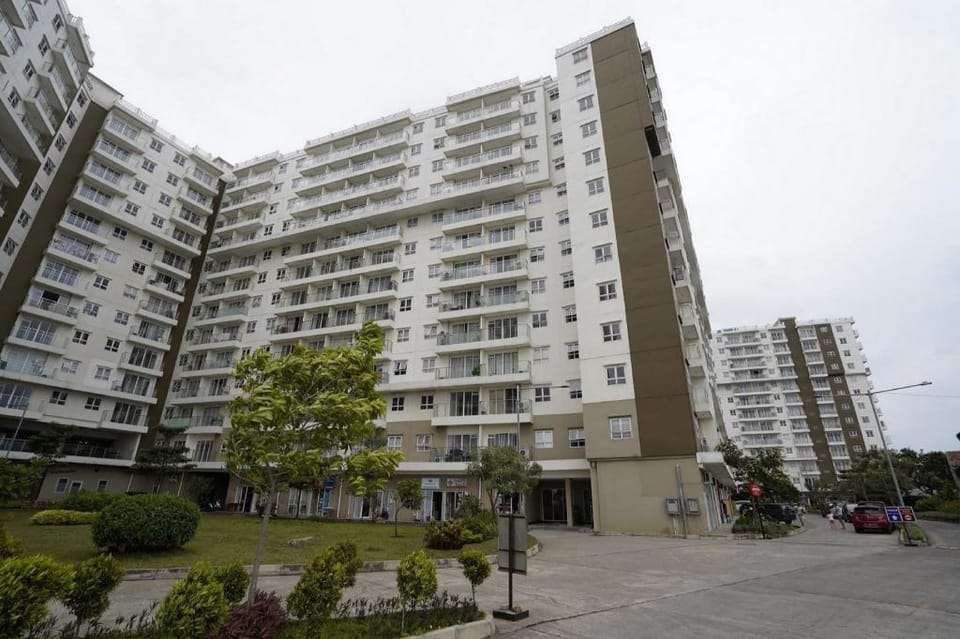 Hotel O Gateway Cicadas Apartment By Chery Properti Hotel in Bandung
