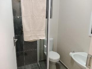 Midrand waterfall Airbnb  Apartment in Sandton