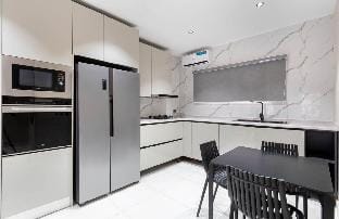 Luxurious and cozy 3 bedroom terrace Apartment in Lagos, Nigeria