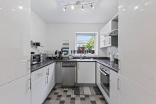 Stylish City Centre Home with Free Parking Vacation rental in Birmingham