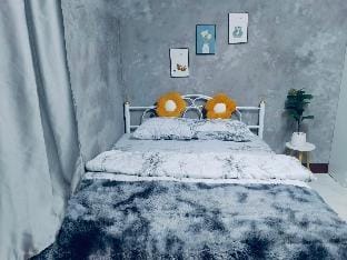 ArtiqueHome  By thong Apartment in Laos
