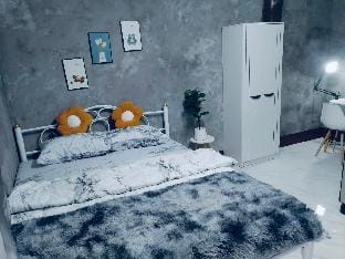 ArtiqueHome  By thong Apartment in Laos