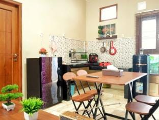 Brojos Homestay Tamansiswo Vacation rental in Yogyakarta