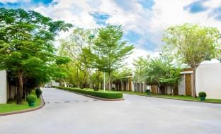 Borey PengHout (Win-Win Home) Vacation rental in Phnom Penh Province