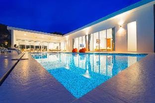 Modern Villa at Palm Hills Golf Club (PH4B) Villa in Hua Hin District