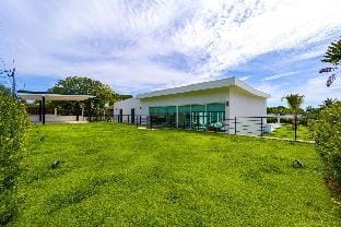 Modern Villa at Palm Hills Golf Club (PH4B) Villa in Hua Hin District