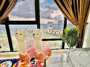Sky High Sanctuary @ Mosaic 2BR Level 31 6-9 pax Vacation rental in Johor Bahru