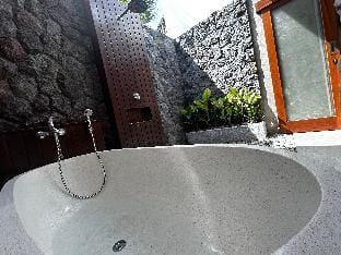 Ubud Villa with Private Pool, CN-02 Villa in Sukawati