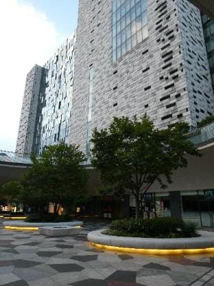 Muay Thai Hostel Tokyo Train Camp, 2 minutes from Higashi Shinjuku Station, Kabukicho 2-chome. Apartment in Shinjuku