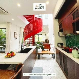 The G&J Villa - Dai Lai, Vinh Phuc Villa in Laos