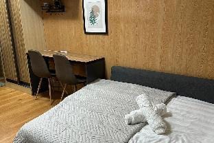 StudioCo @ Serin West Tagaytay w/ Wifi & Netflix Vacation rental in Tagaytay
