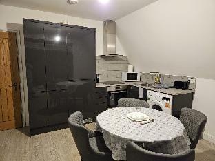 Affordable 2 bed flat in Bedford. Apartment in Bedford
