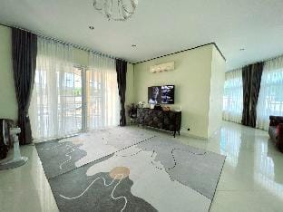 BanYai Poolvilla Vacation rental in Laos