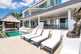 Serene Escape: Balcony Villa in Chaweng (KBR20) Villa in Ko Samui