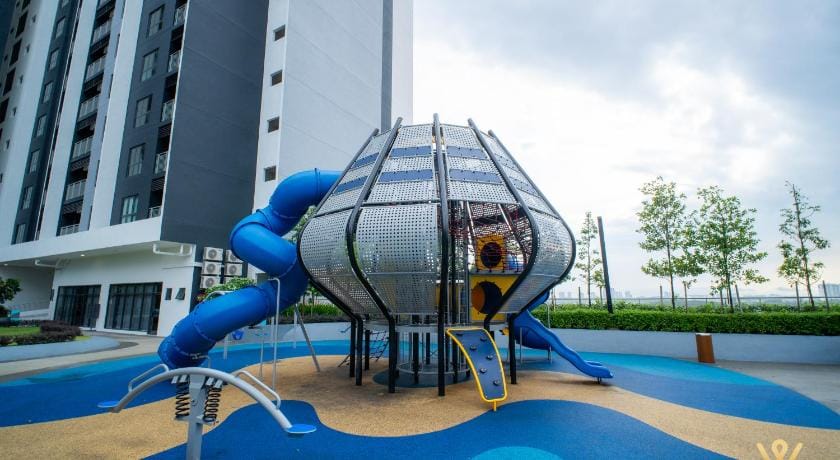MayaBay Residence SplashMania GamudaCove by Sleepy Bear  Apartment in Selangor, Malaysia