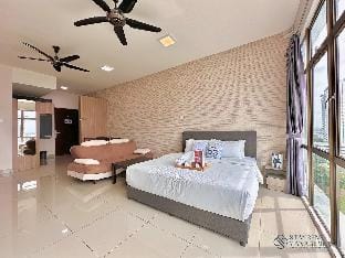 Palazio MountAustin•Studio2Pax•LakeView/AeonTebrau Vacation rental in Johor Bahru