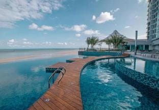 OceanBay2 Seaview 6PAX Studio Netflix A-18-12 Apartment in Pahang, Malaysia