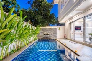 2 bedroom Villa Lodtunduh Villa in Kuta