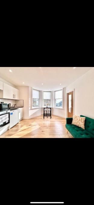 302 - The Sea View, The Kove, Bournemouth Beach Apartment in Bournemouth
