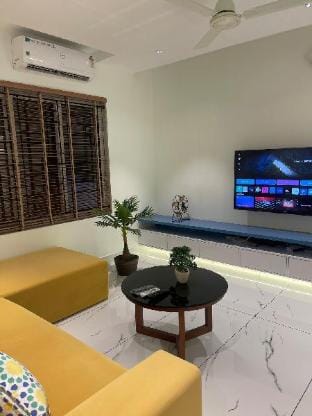 Palayam Apartments Apartment in Thiruvananthapuram