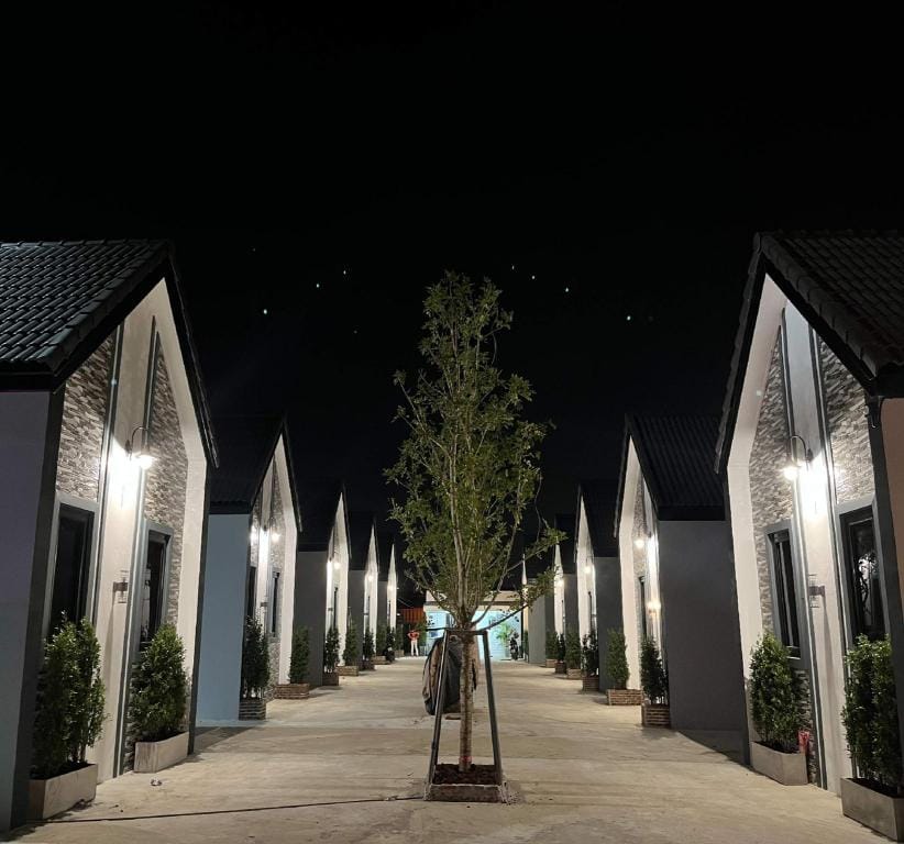 OYO 75522 Classroom Resort ( Ayutthaya) Hotel in Thailand
