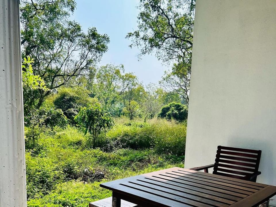 Neem safari lodge Yala Bed and Breakfast in Southern Province