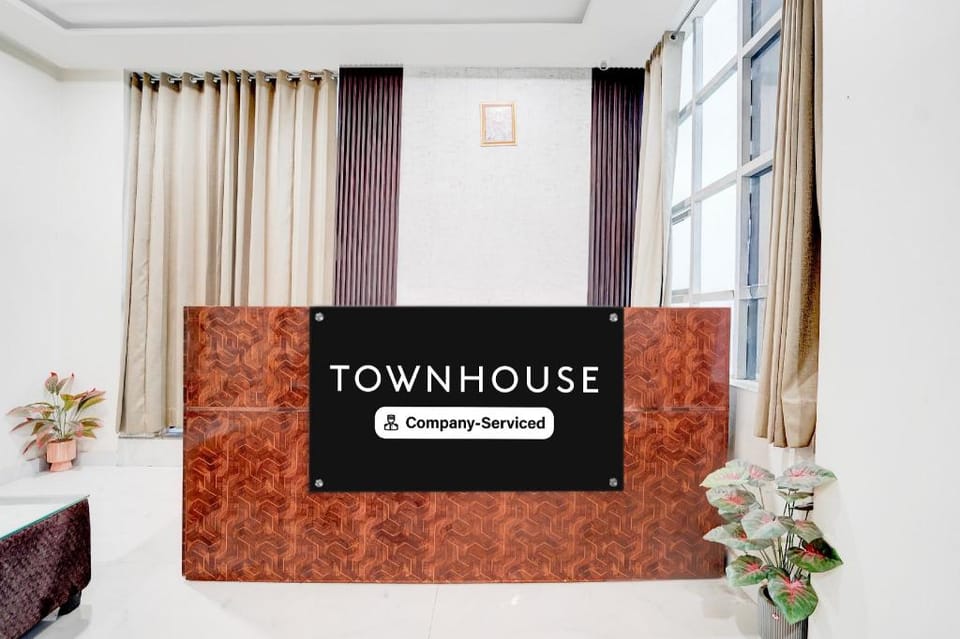 Super Townhouse Narholi Bridge Mathura Hotel in Uttar Pradesh