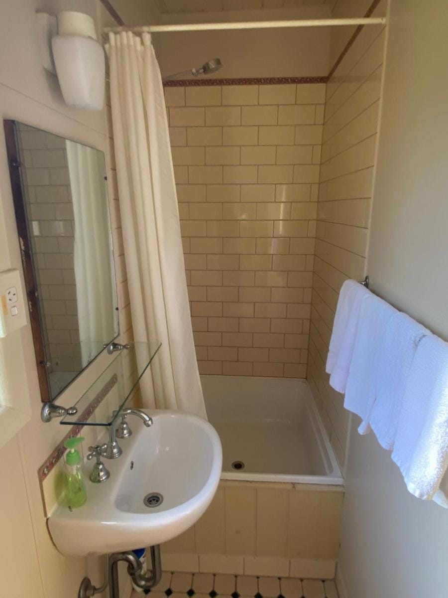 Ellstanmor Guesthouse Cooma Bed and Breakfast in Cooma