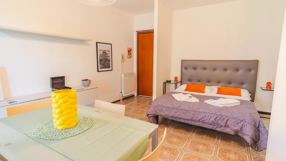 Sirmione Studio Apartment - Italian Homing Apartment in Sirmione