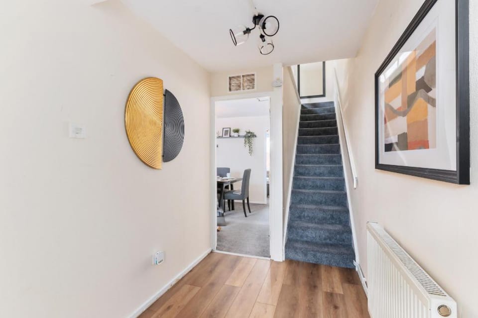 Cozy Guest House near London O2 Arena Bed and Breakfast in London