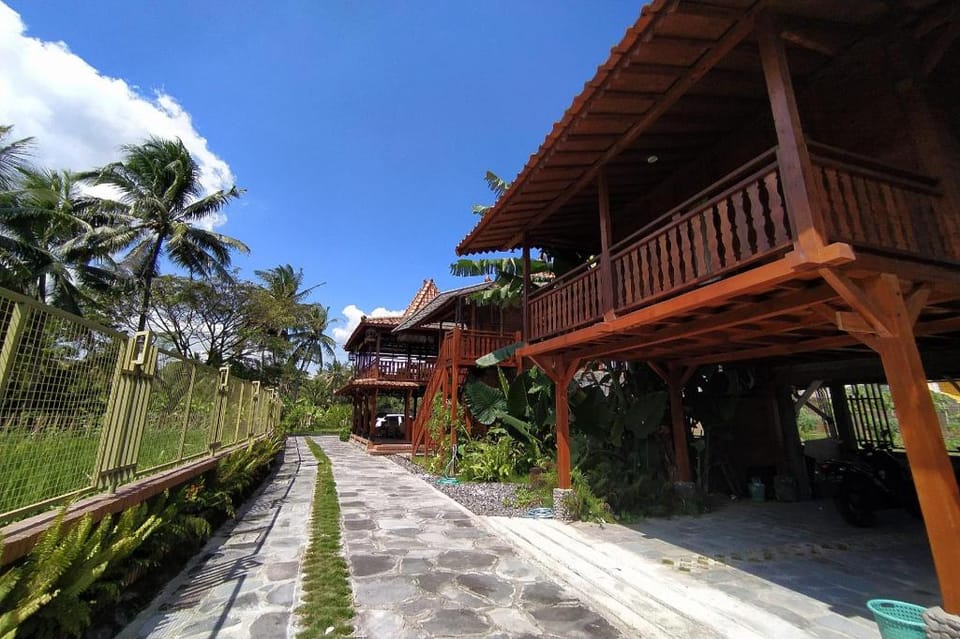 Argo Limo Cottage Syariah Magelang Villa in Indonesia