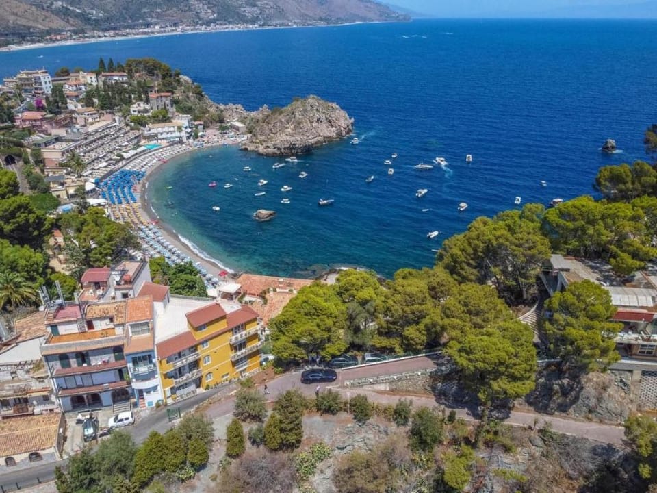 Baia Amuri Taormina Apartment in Taormina